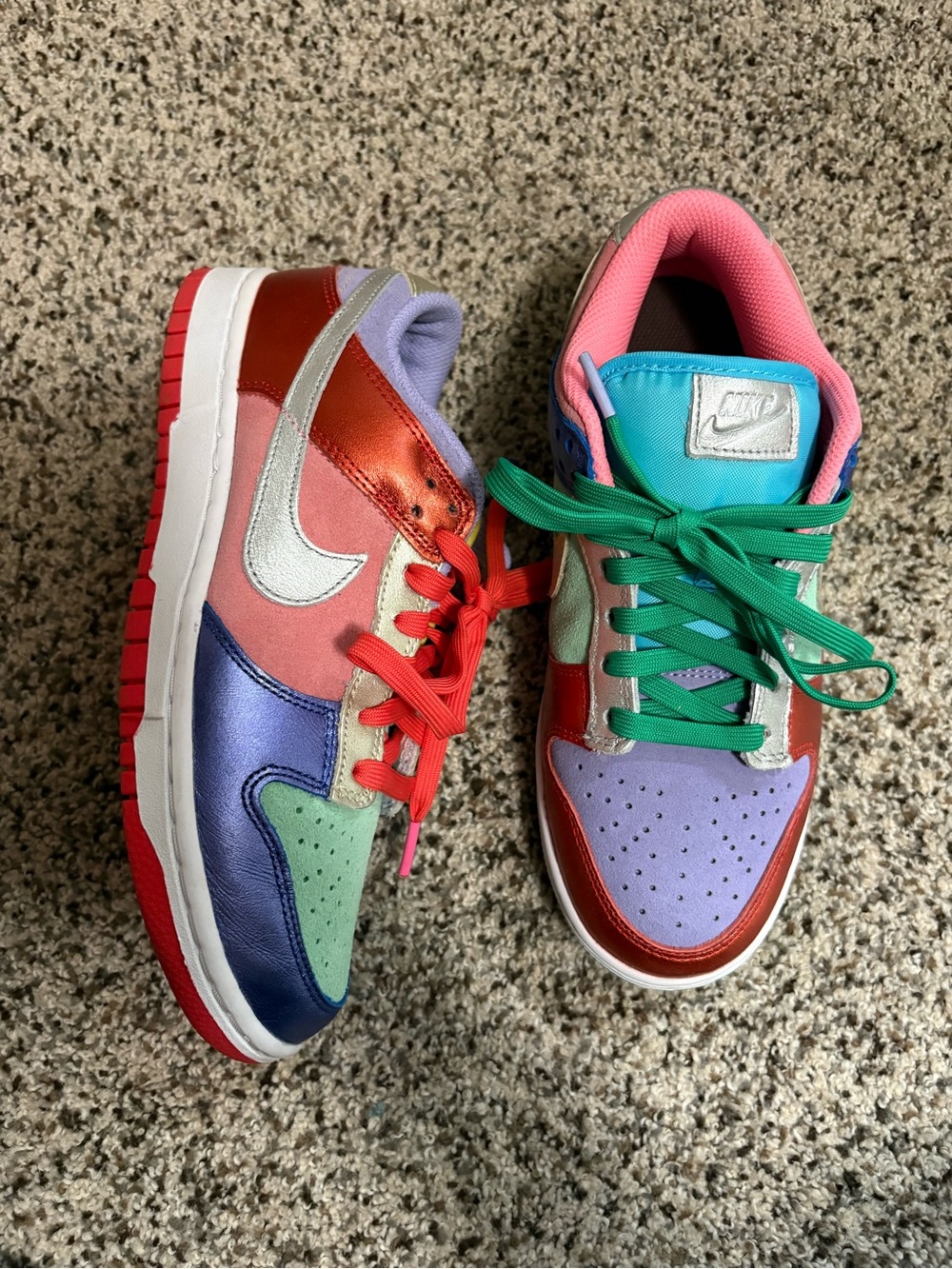 Nike Sunset Pulse dunks